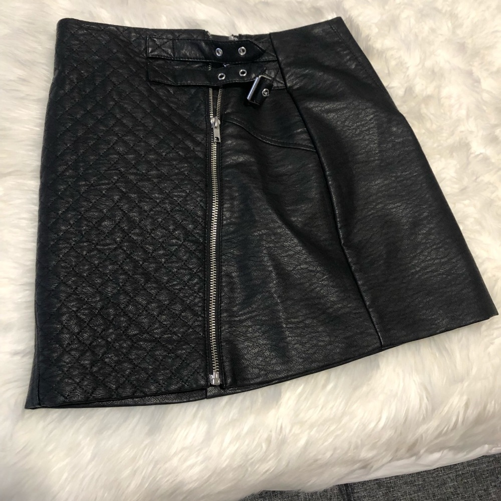 🖤Black Leather Skirt